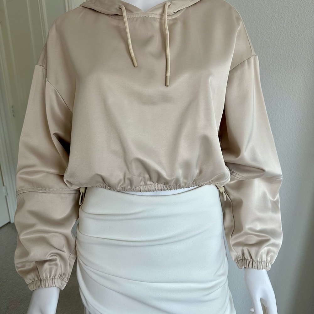 NWT Zara Satin Hoodie Top Size Beige Small